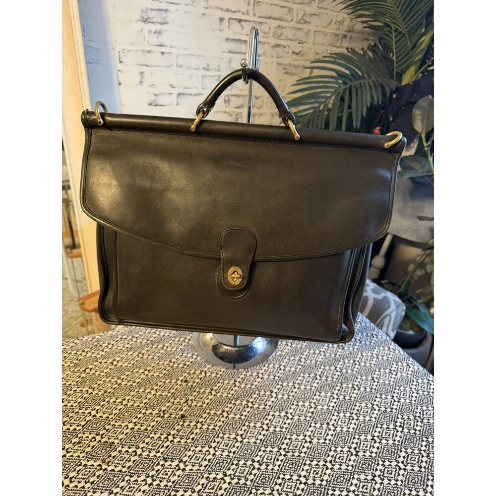 Vintage Coach Bleekman ( Metropolitan) Brief Bag. 5266. As seen on Hathway.